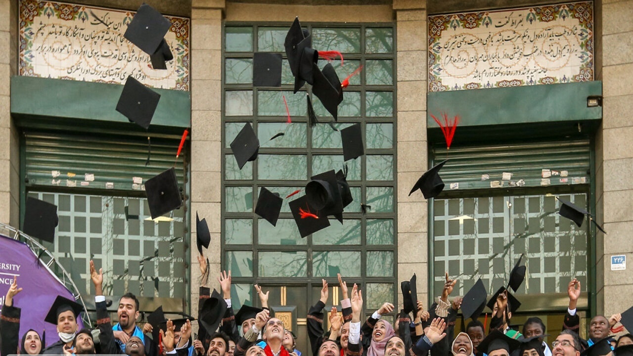 دانشجویان بین المللی سفیران فرهنگی جمهوری اسلامی هستند
