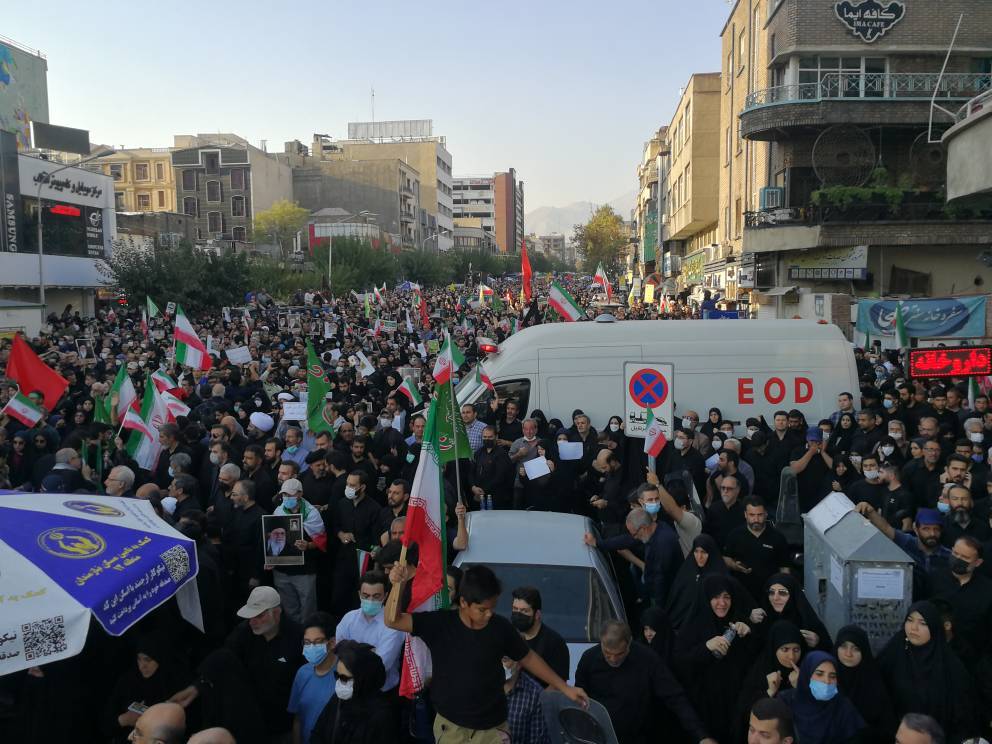 حاجی&zwnj;علی&zwnj;اکبری: برخی خواص بی بصیرت امتحان بدی پس دادند/ تیغ انتقام در انتظار مزدوران