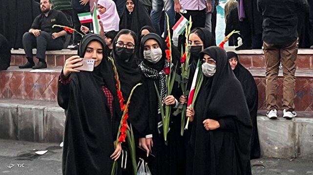 حاجی&zwnj;علی&zwnj;اکبری: برخی خواص بی بصیرت امتحان بدی پس دادند/ تیغ انتقام در انتظار مزدوران