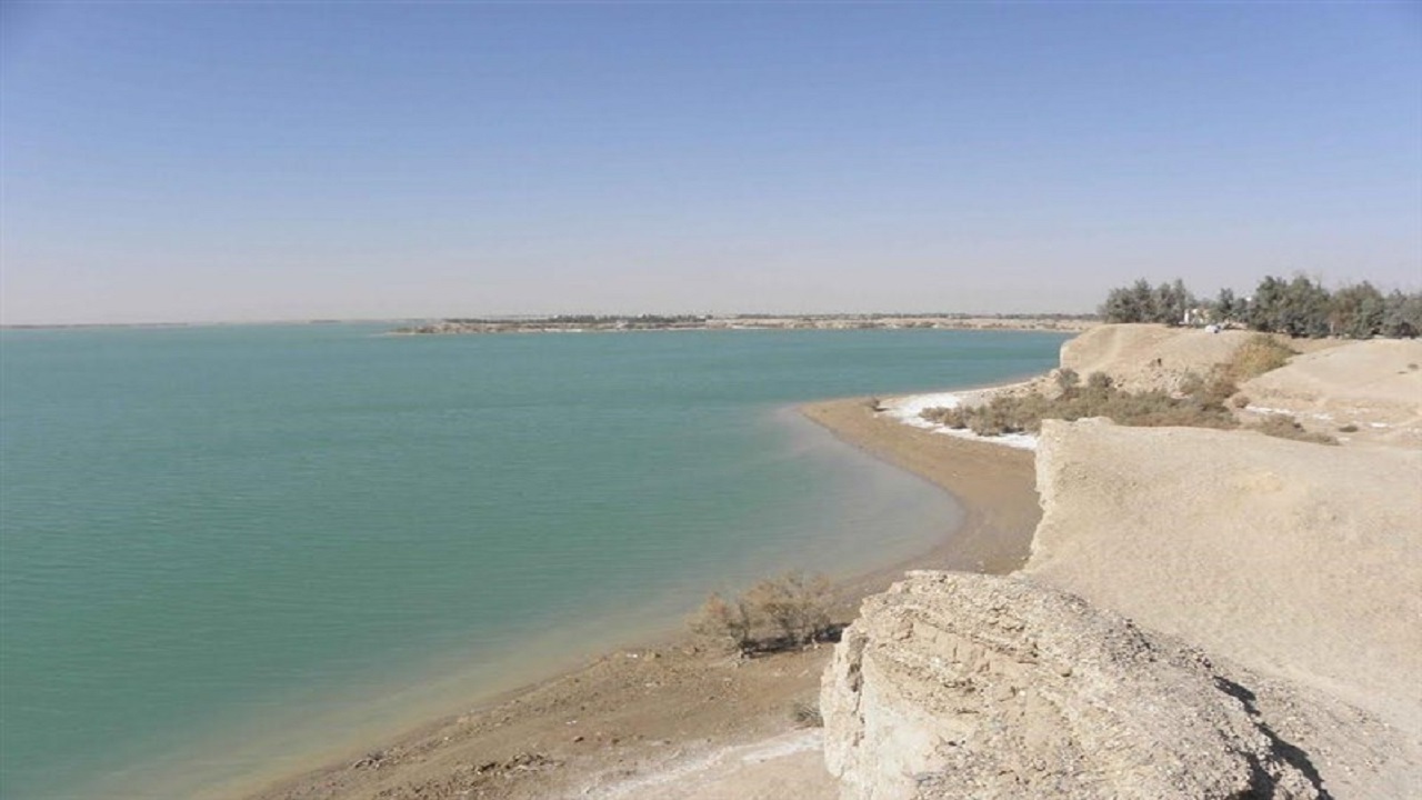 علت طعم نامطبوع آب شرب سیستان مشخص شد؛ کاهش حجم آب چاه‌نیمه‌ها