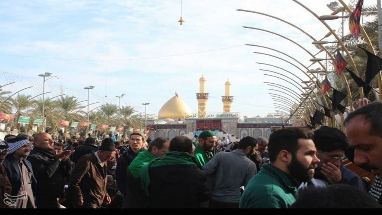 مهاجرین افغانستانی در بین‌الحرمین به عزاداری پرداختند + فیلم