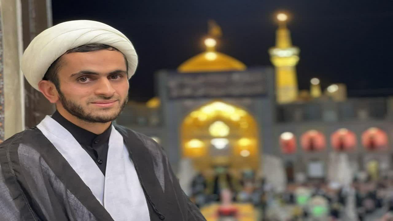 افتخارم خادمی امام رضا(ع) است