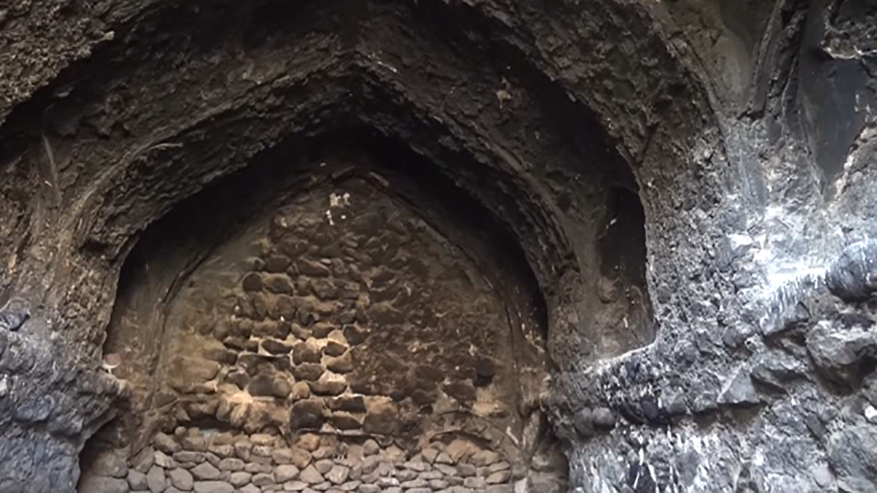 مرمت آثار تاریخی روستای بنه وار لالی