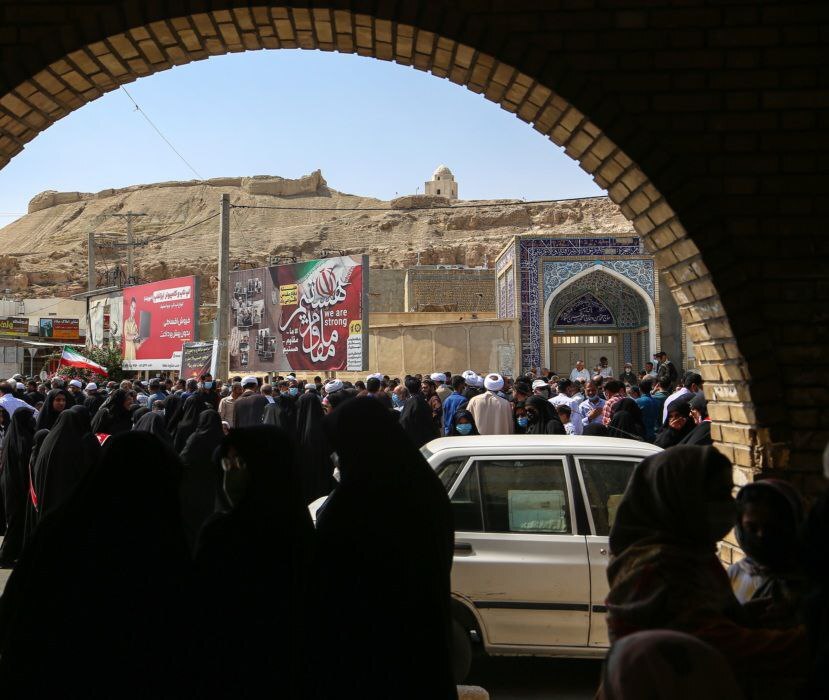 راهپیمایی مردم لارستان علیه اغتشاشگران + تصاویر