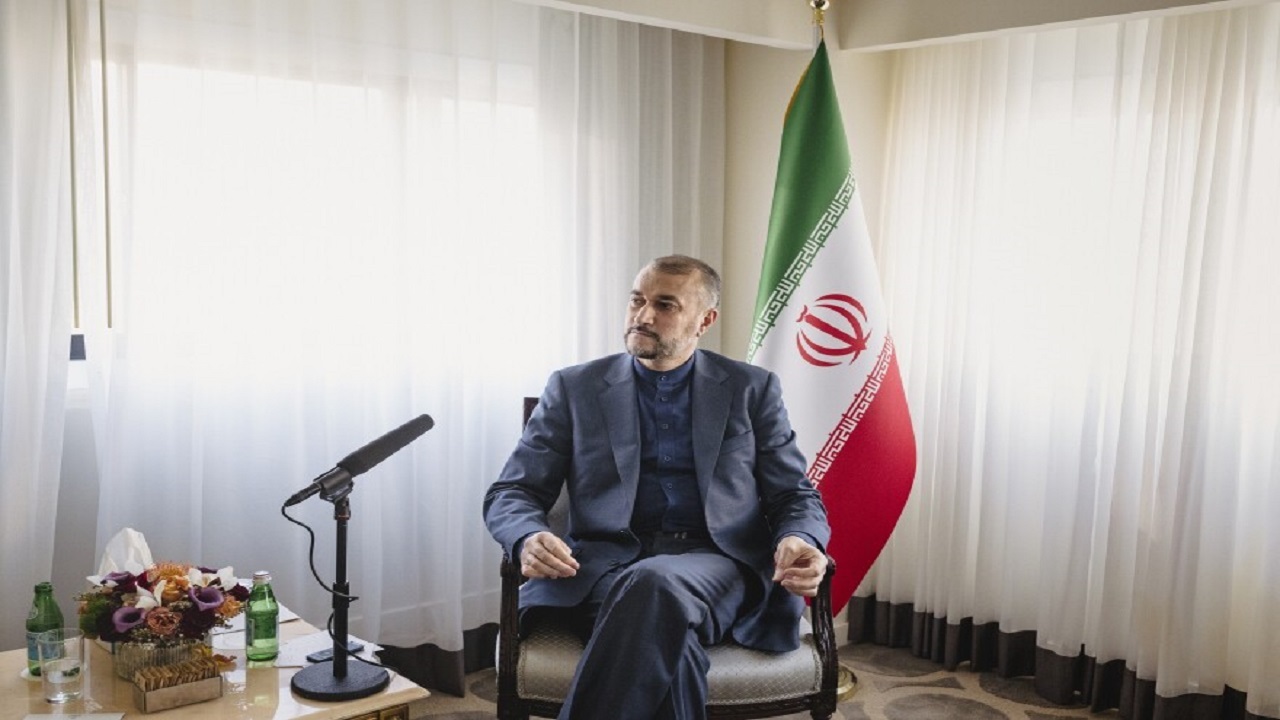 موضوع ضمانت‌ها در مذاکرات بسیار مهم است/ ایران جایی نیست که کسی بتواند کودتا یا انقلاب رنگین کند