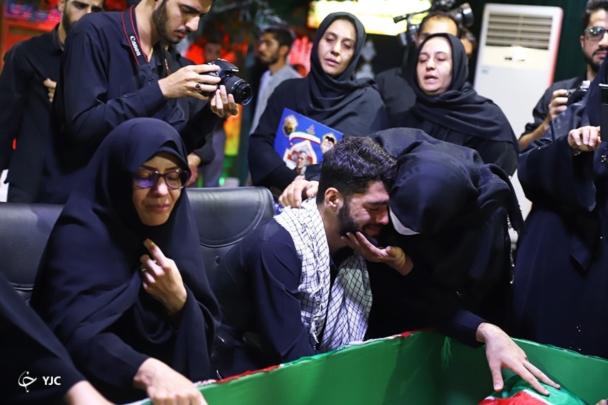 تشییع پیکر شهید مرزبانی سرباز احمد لطفی در مشهد مقدس