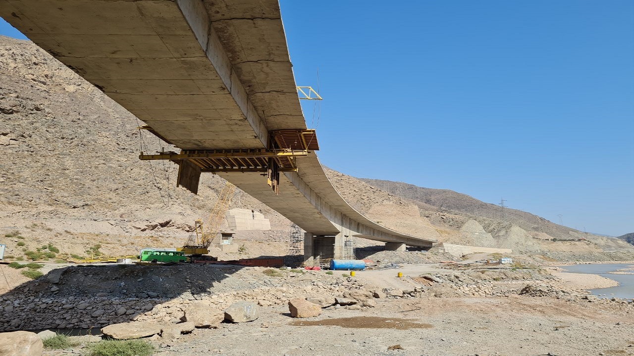 نیاز اعتبار ۵۴۵ میلیارد تومانی برای تکمیل آزادراه رشت