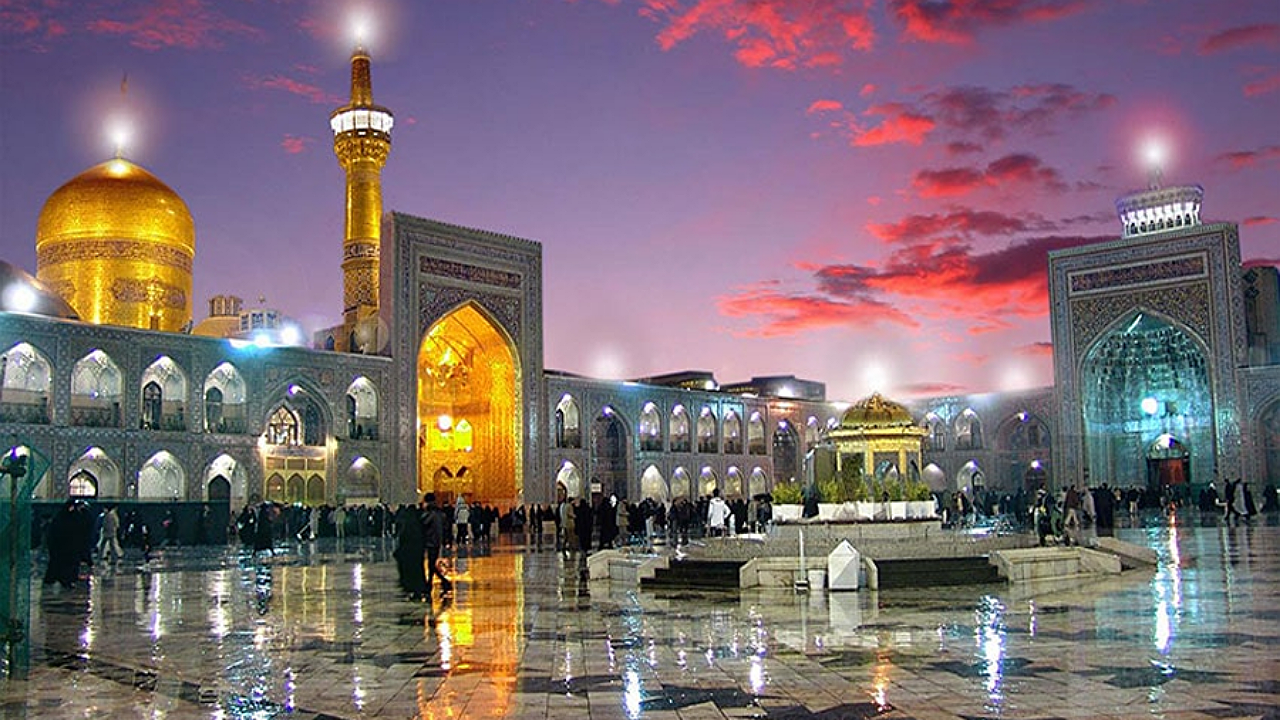 چه کسی برای اولین بار زائران رضوی را مشهدی نامید؟
