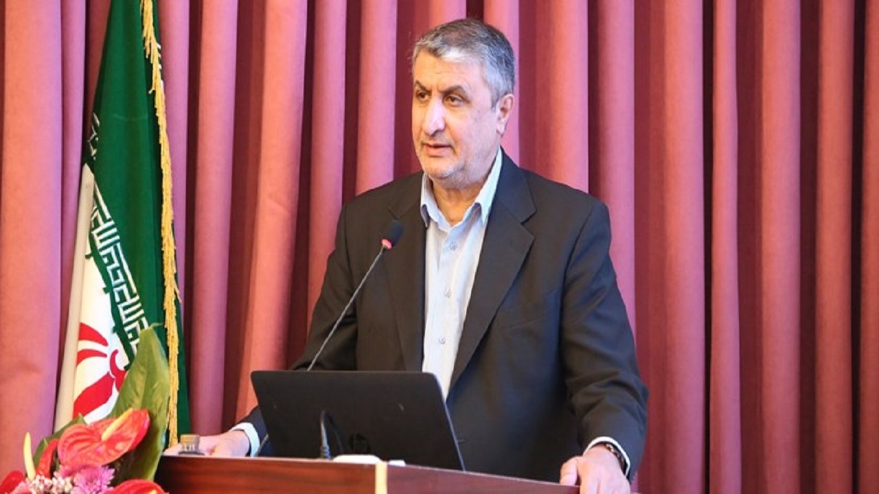 دشمنان به تحریم ایران عادت کرده‌اند