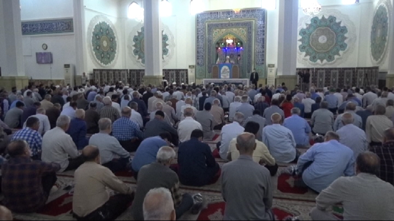 مردم باید در برابر نقشه‌های دشمنان هشیار باشند