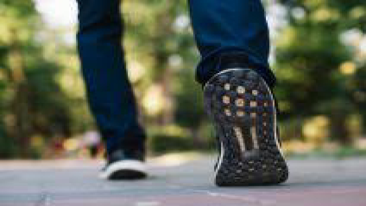 دویدن روی تردمیل با   محیط بیرون چه فرقی دارد؟