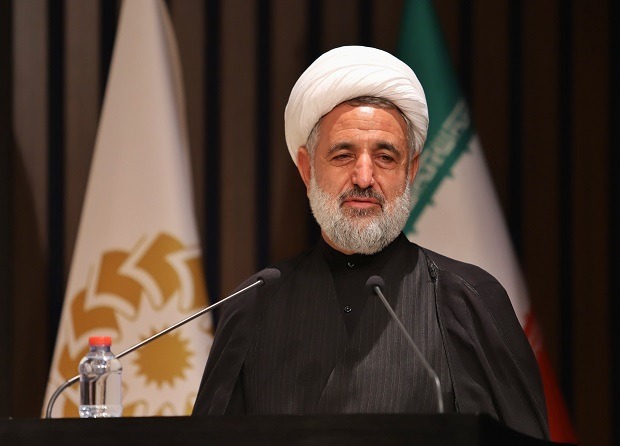 کتاب «سکوت شکسته» در قم نقد شد کتاب «سکوت شکسته» در قم نقد شد