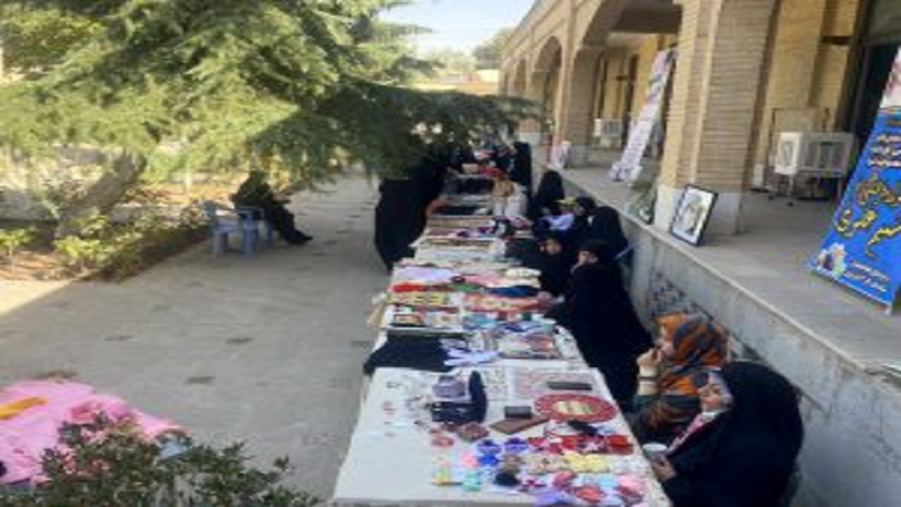 برگزاری نمایشگاه مشاغل خانگی در عمارت تاریخی داعی
