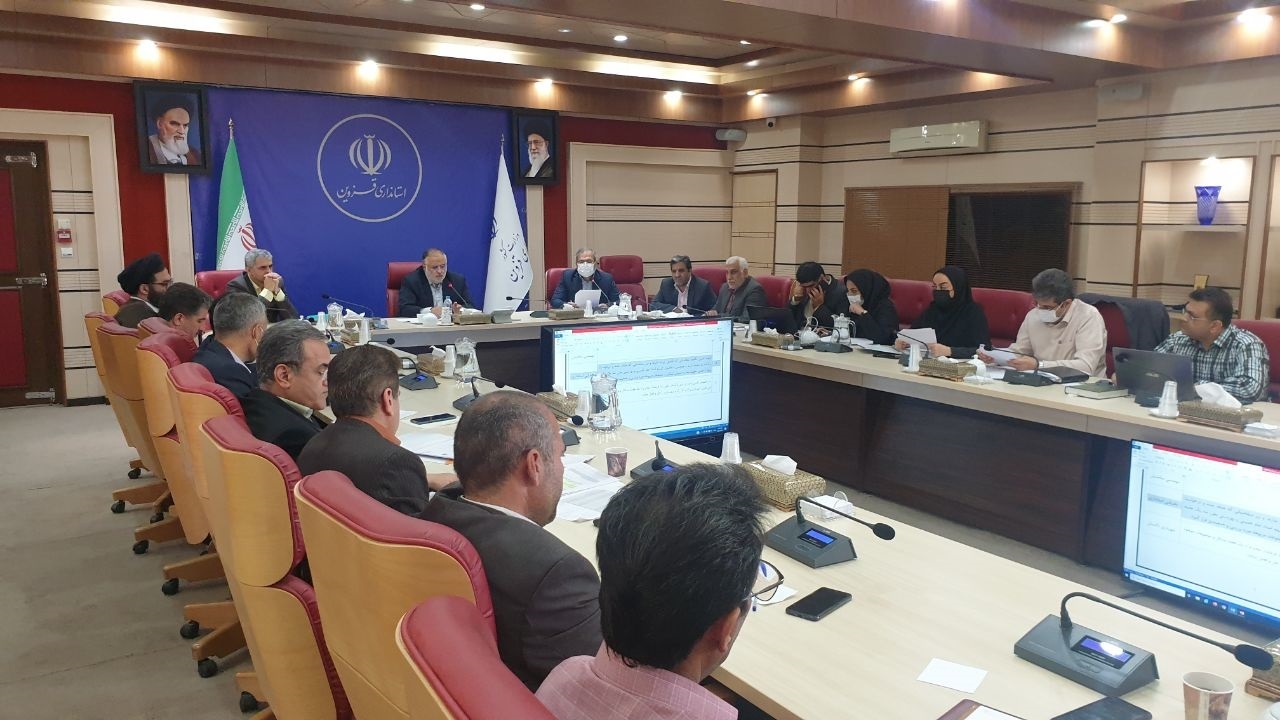 تاکید بر واگذاری ساخت واحدهای بیشتر از طرح نهضت ملی مسکن به پیمانکاران توانمند