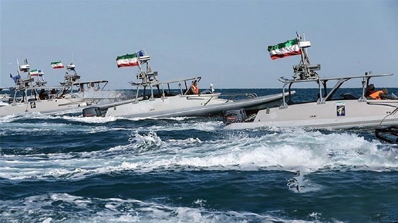 علت ترس آمریکایی‌ها از نیروی دریایی سپاه + فیلم