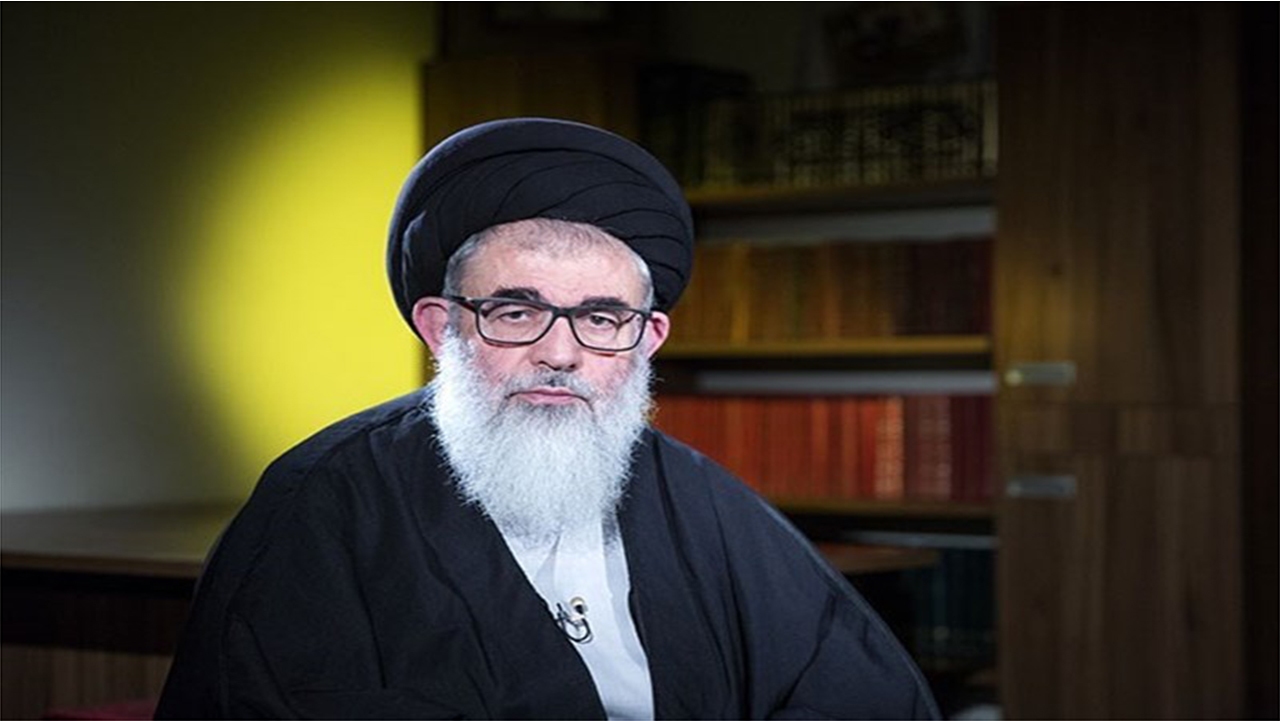 نصرت الهی و حضور قاطع مردم، باعث عبور از فتنه شد