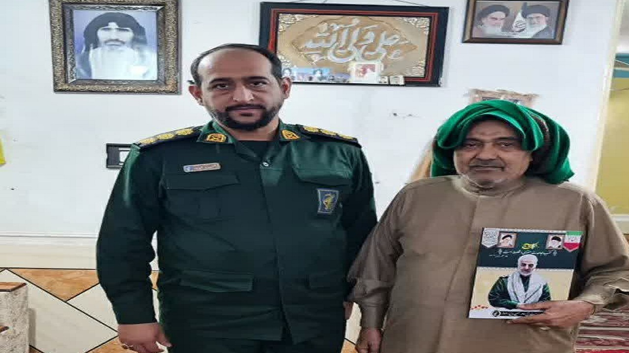نهادینه سازی فرهنگ ایثار و شهادت با تکریم از خانواده شهدا
