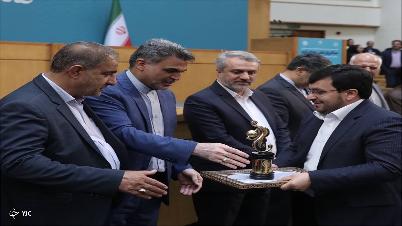 شرکت پتروشیمی شیراز صادر کننده ممتاز ملی سال ۱۴۰۱