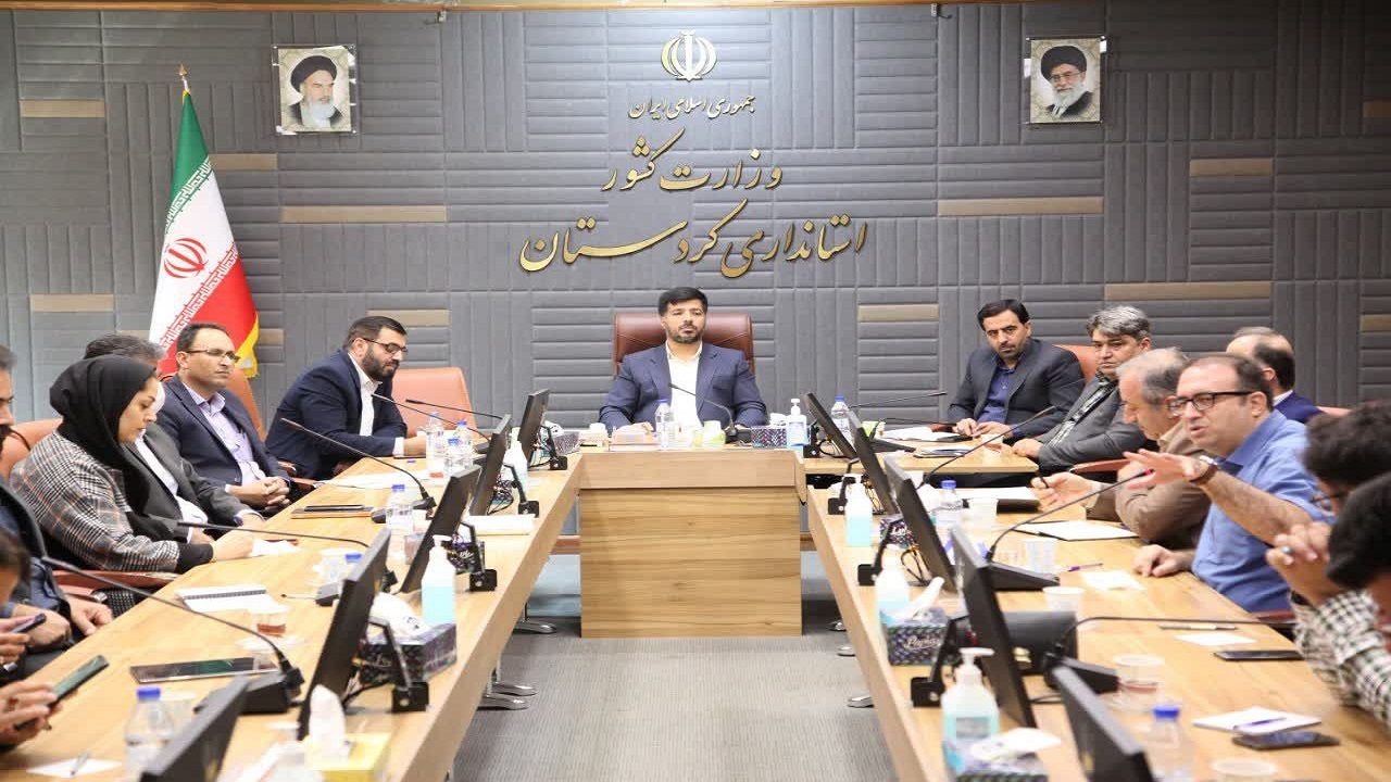 رسانه‌ها و نخبگان کردستانی در اغتشاشات اخیر ضعیف عمل کردند