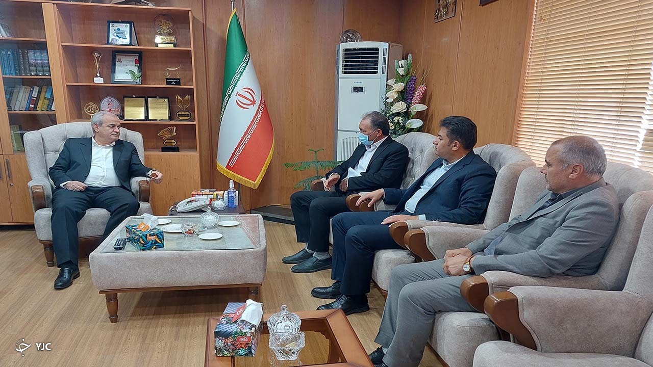 عملیات اجرایی فاضلاب کسبه مهاباد آغاز شد