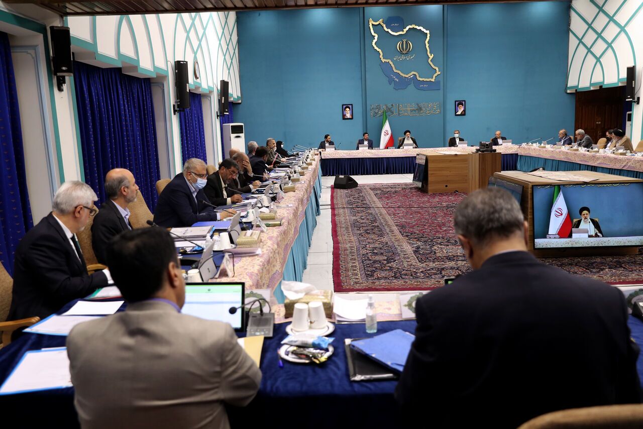 تاکید رئیسی بر رفع سریع کمبود برخی اقلام دارویی و برخورد با اهمال کاران