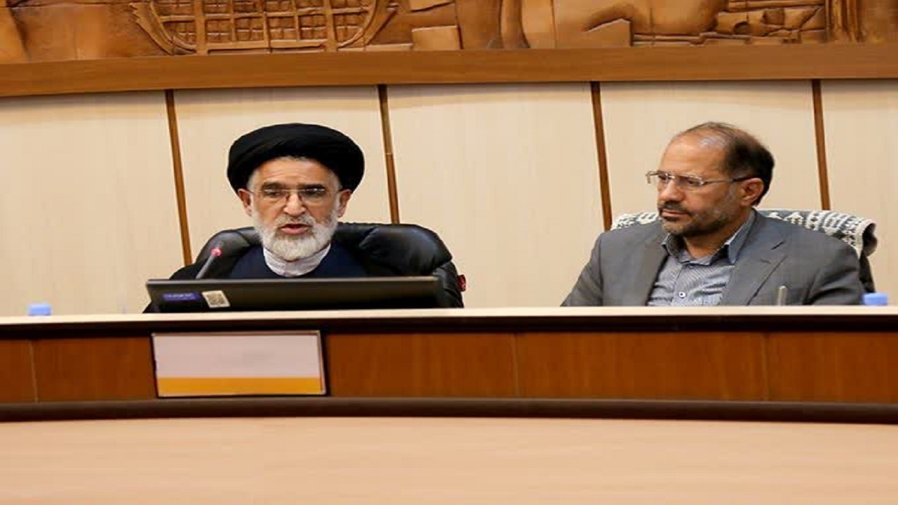 ضرورت اعتبار سازی مسئولان در بین مردم
