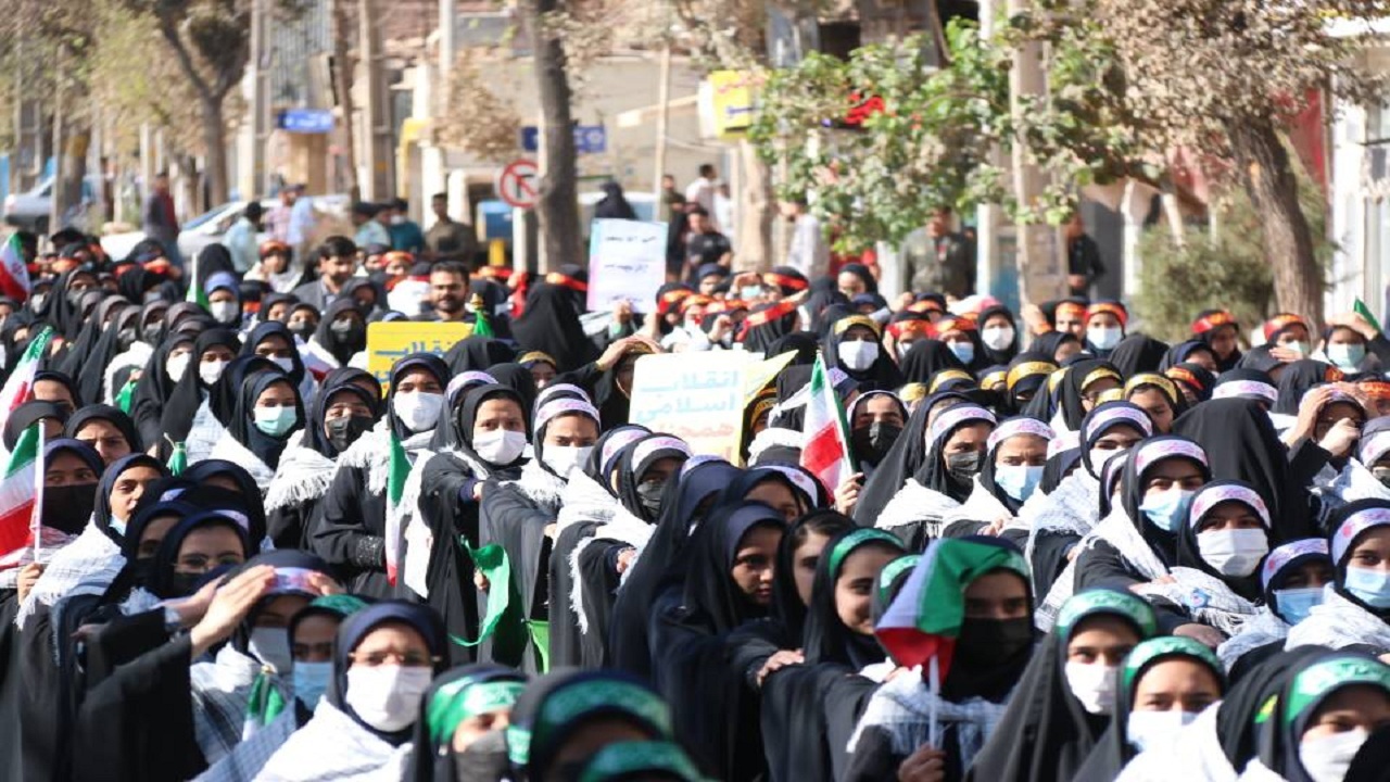 اجتماع دختران حاج قاسم در رفسنجان +عکس