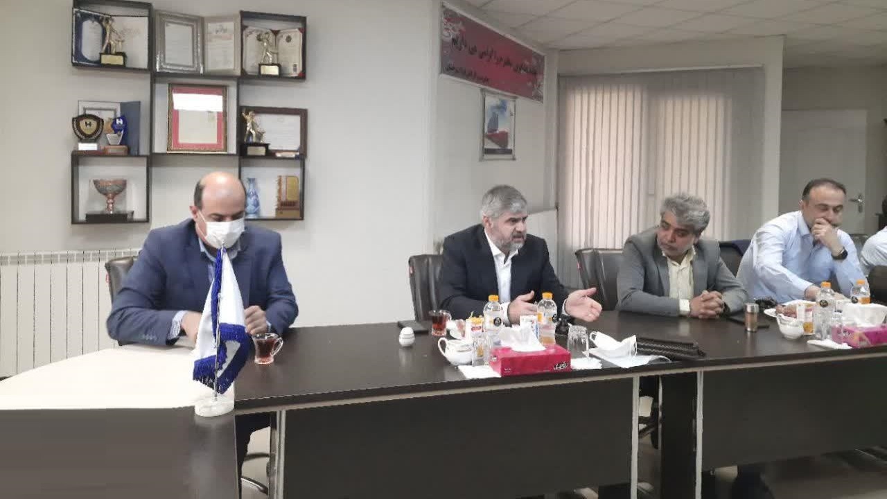 بازدید مدیرکل صنایع ریلی و دریایی وزارت صمت از  صنایع ریلی اراک