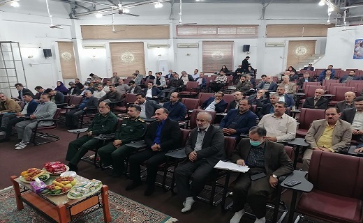 نشست دهیاران و بخشداران و شورا&zwnj;های شهر و روستا در رودسر