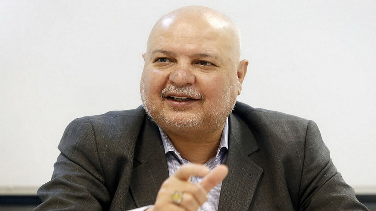 مشکل بزرگ ما بدهی‌های گذشته است/ تلاش می‌کنیم در منابع و مصارف دولت از بانک مرکزی استقراض نکنیم + فیلم