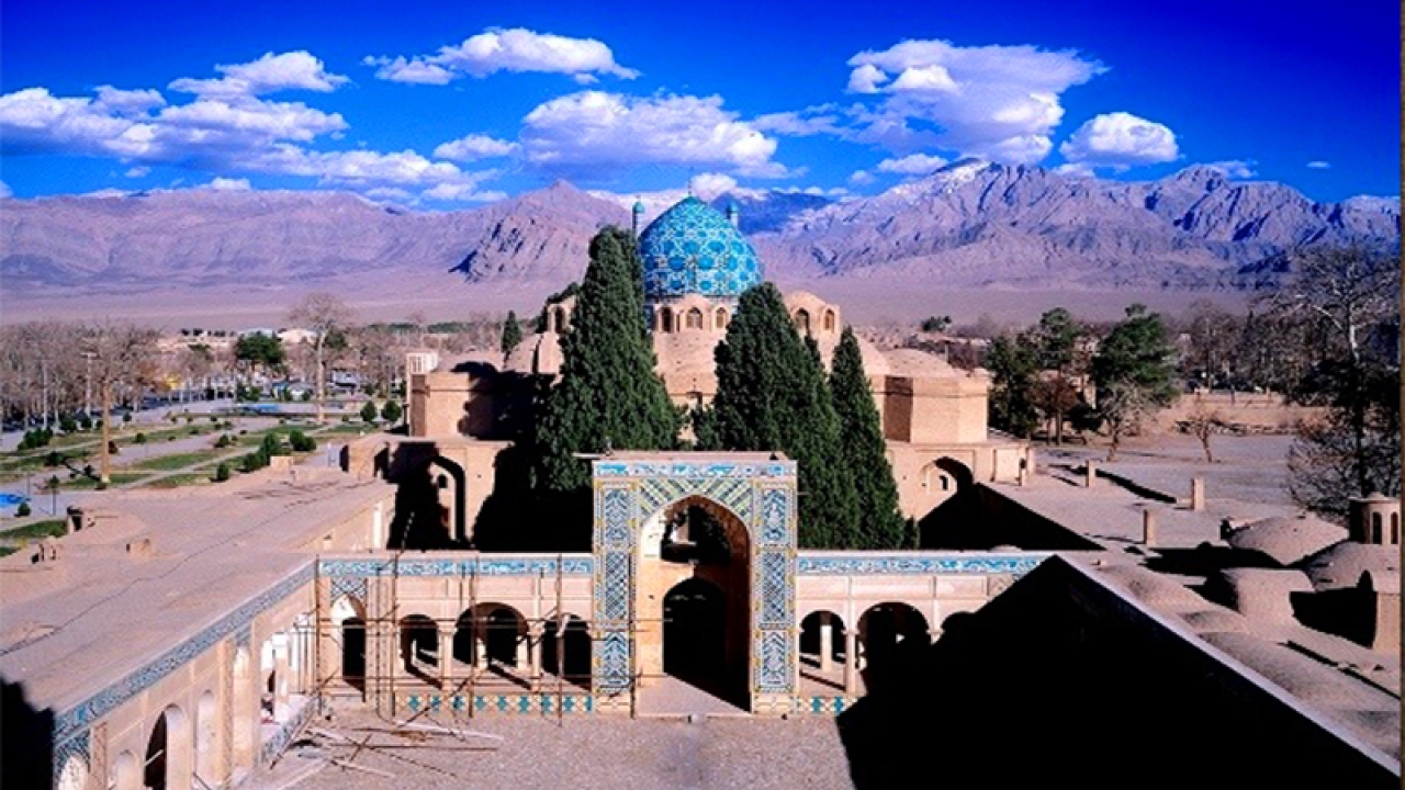 آشنایی با حرم شاه نعمت الله ولی در کرمان + فیلم