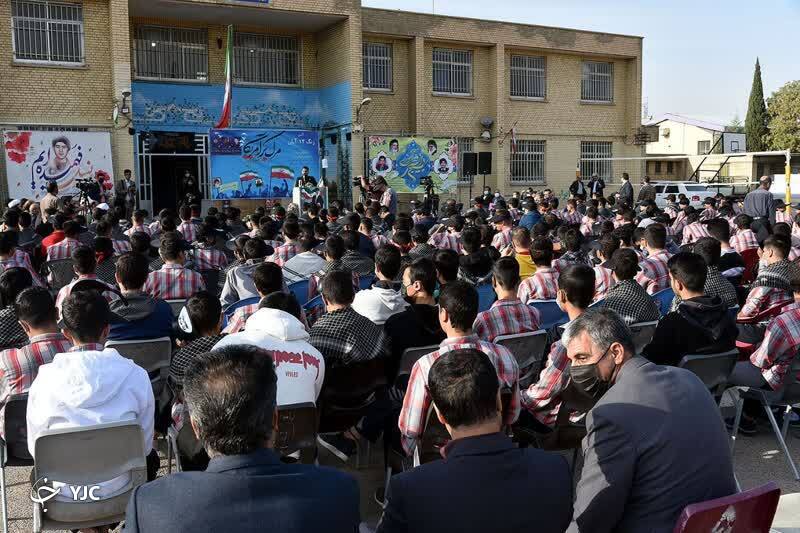 مدارس ایران سنگر دفاع از ارزش&zwnj;هاست