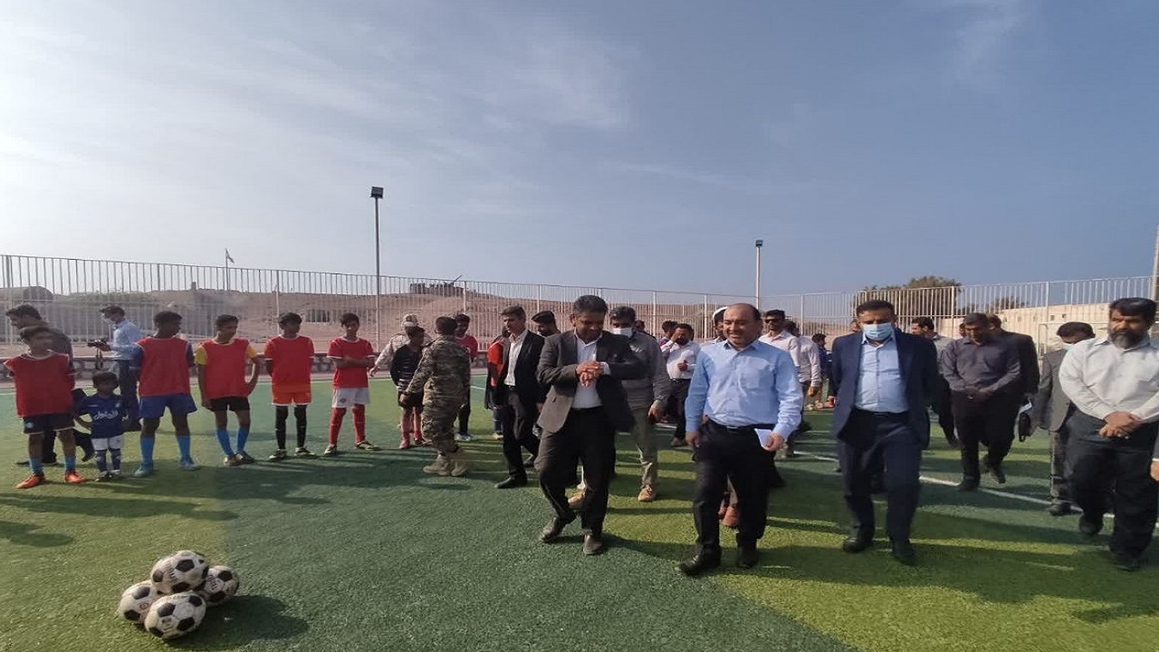 افتتاح سه طرح ورزشی، فرهنگی و عمرانی در جزیره بوموسی