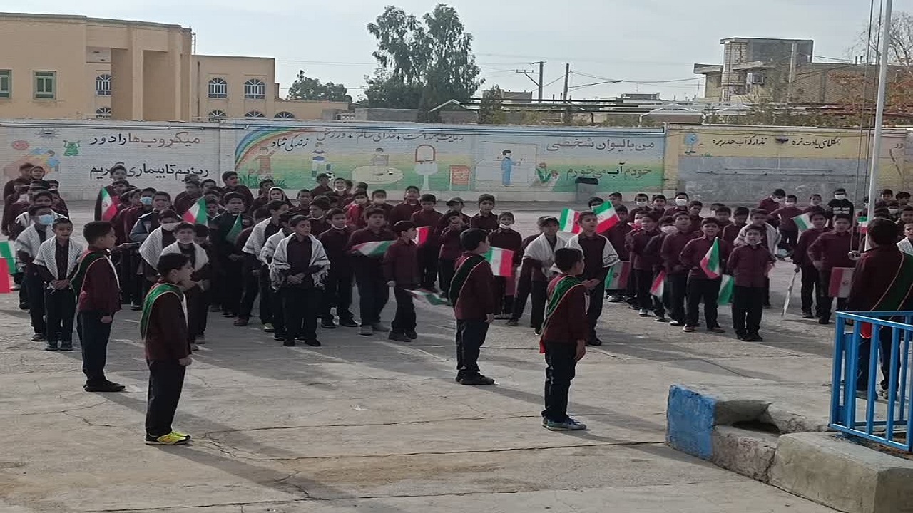 ۱۳ آبان روز تحقق وعده آزادی خواهان در برابر مستکبران جهان است