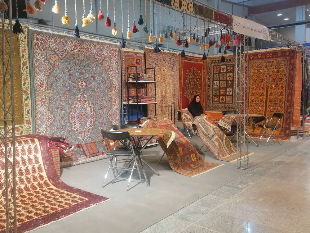 فروش ۶ میلیارد تومانی نمایشگاه صنایع‌دستی در کرمان