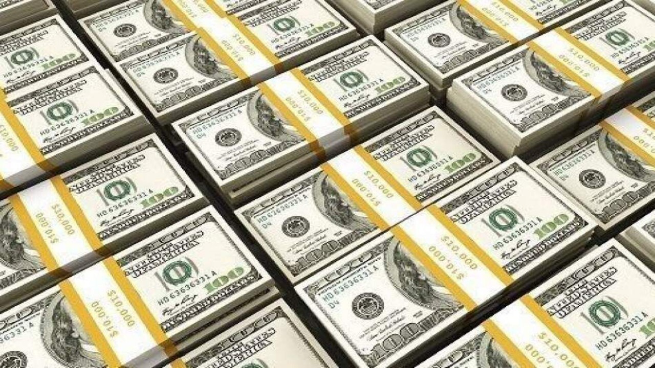 تزریق پول نقد به افغانستان از ۱.۵ میلیارد دلار گذشت