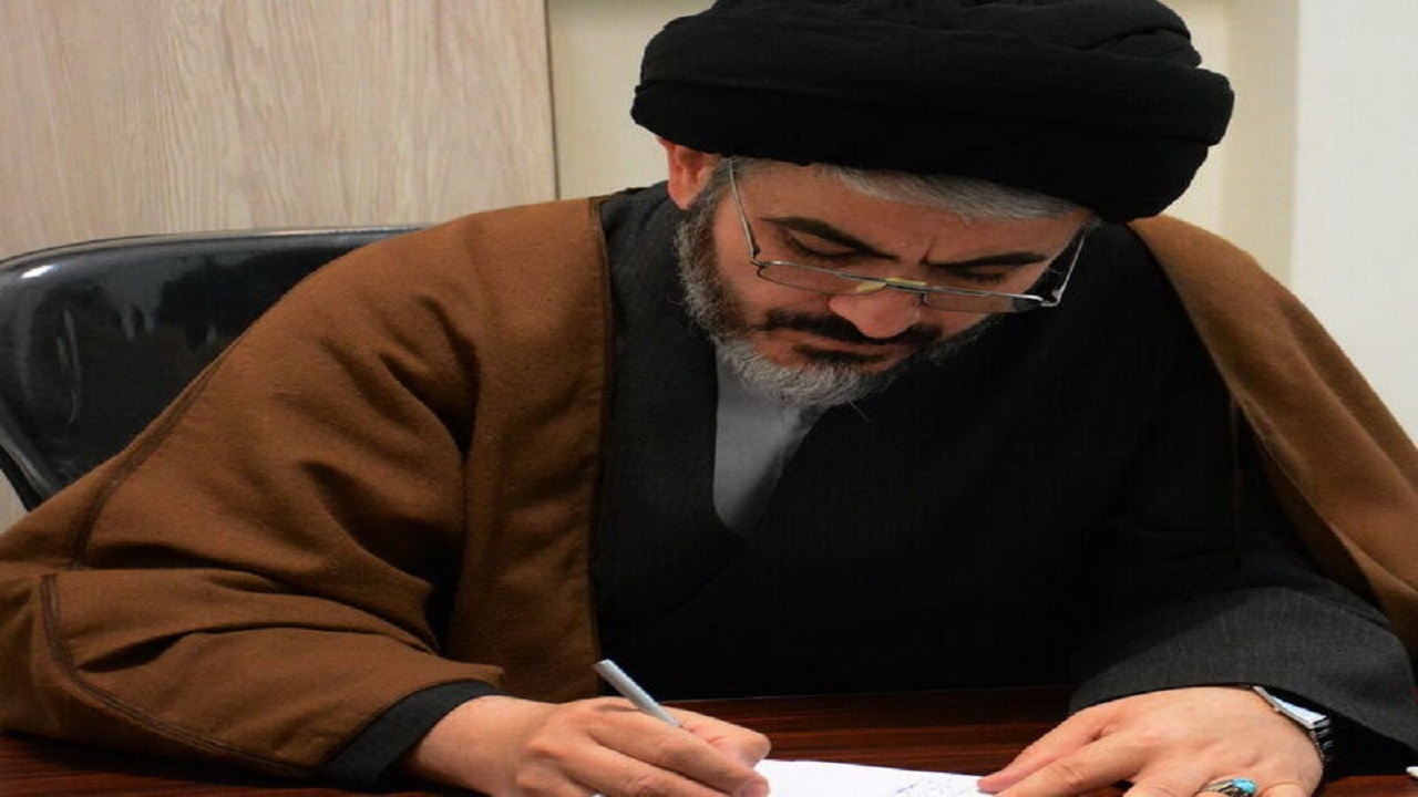مهمترین پیام ۱۳ آبان شکست ابهت پوشالی آمریکای جنایتکار است