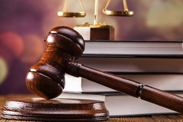 محرومیت مربی عقاب به دلیل بدرفتاری با داور