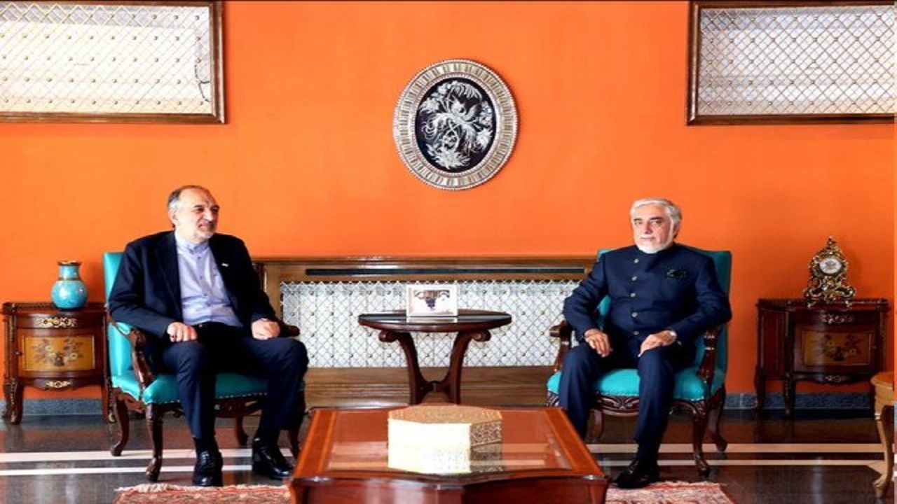دیدار عبدالله عبدالله با سفیر کشورمان در افغانستان