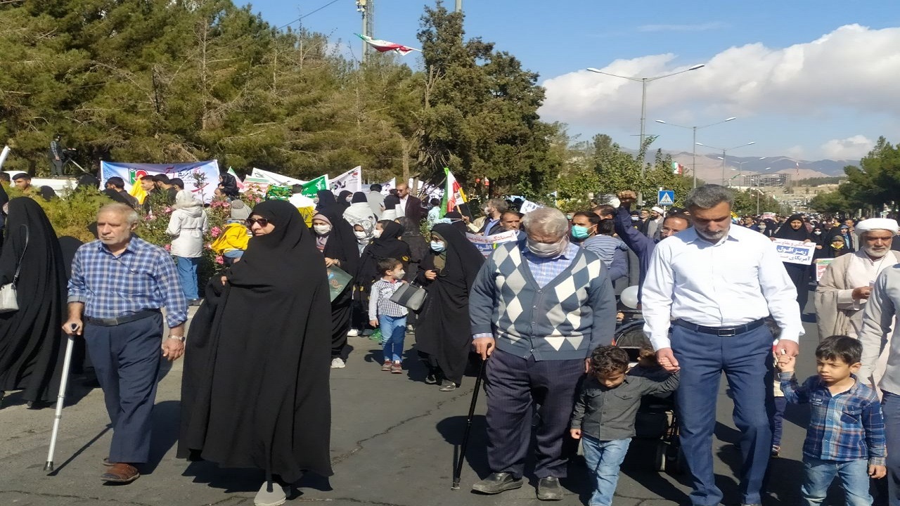 خروش مردم خراسان جنوبی علیه استکبار جهانی