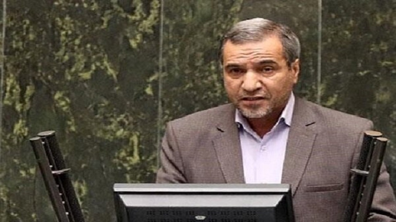 باید برای تبیین مسائل مختلف اقدام شود