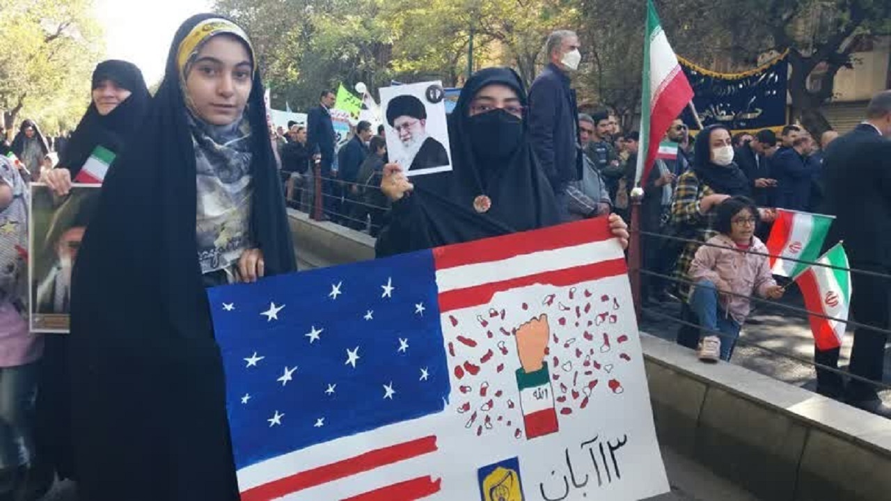 خروش انقلابی مردم آذربایجان شرقی علیه استکبار جهانی خروش انقلابی مردم آذربایجان شرقی علیه استکبار جهانی