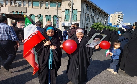 آغاز خروش گیلانیان در روز ملی مبارزه با استکبار جهانی، ۱۳ آبان