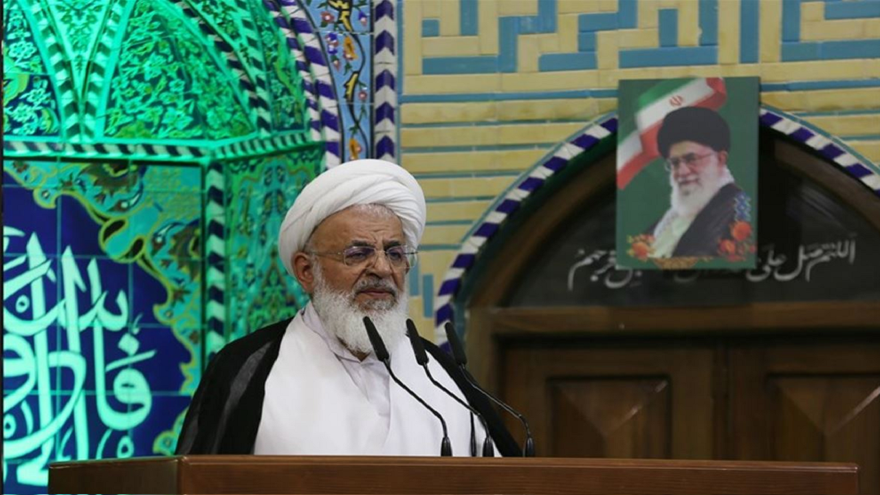 انقلاب اسلامی سیطره کذایی آمریکا را بر هم زد