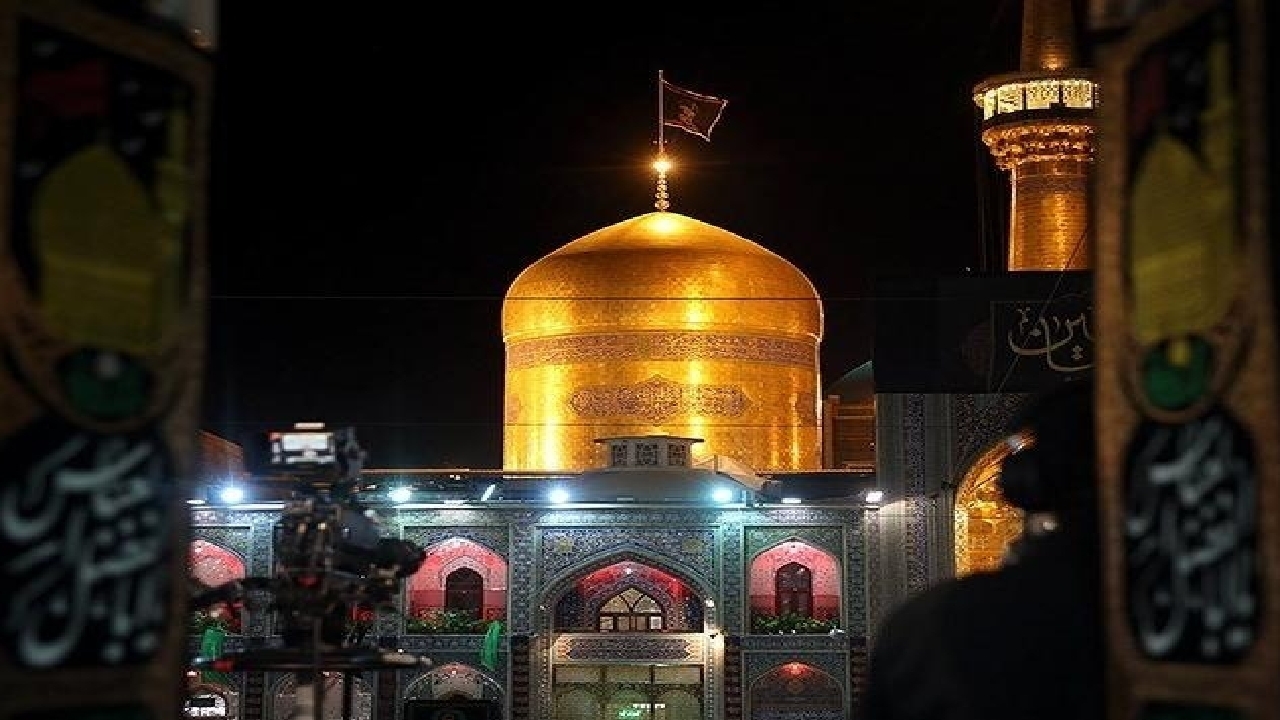 حرم مطهر رضوی غرق در عزای شهادت حضرت معصومه(س)