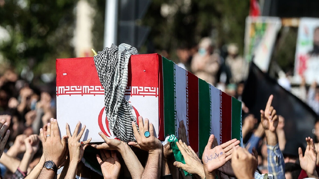 بدرقه پیکر پاک امام جماعت شهید مسجد مولای متقیان زاهدان