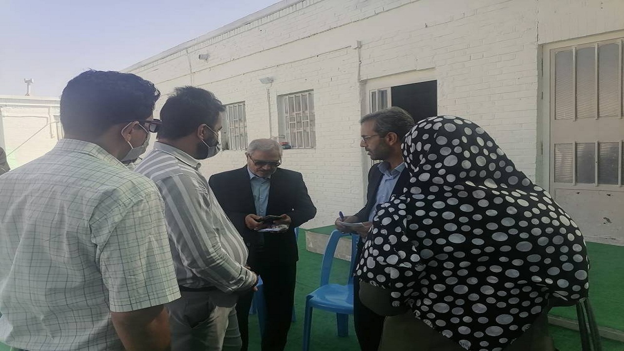 یک استکان چای و ۵ قرارداد