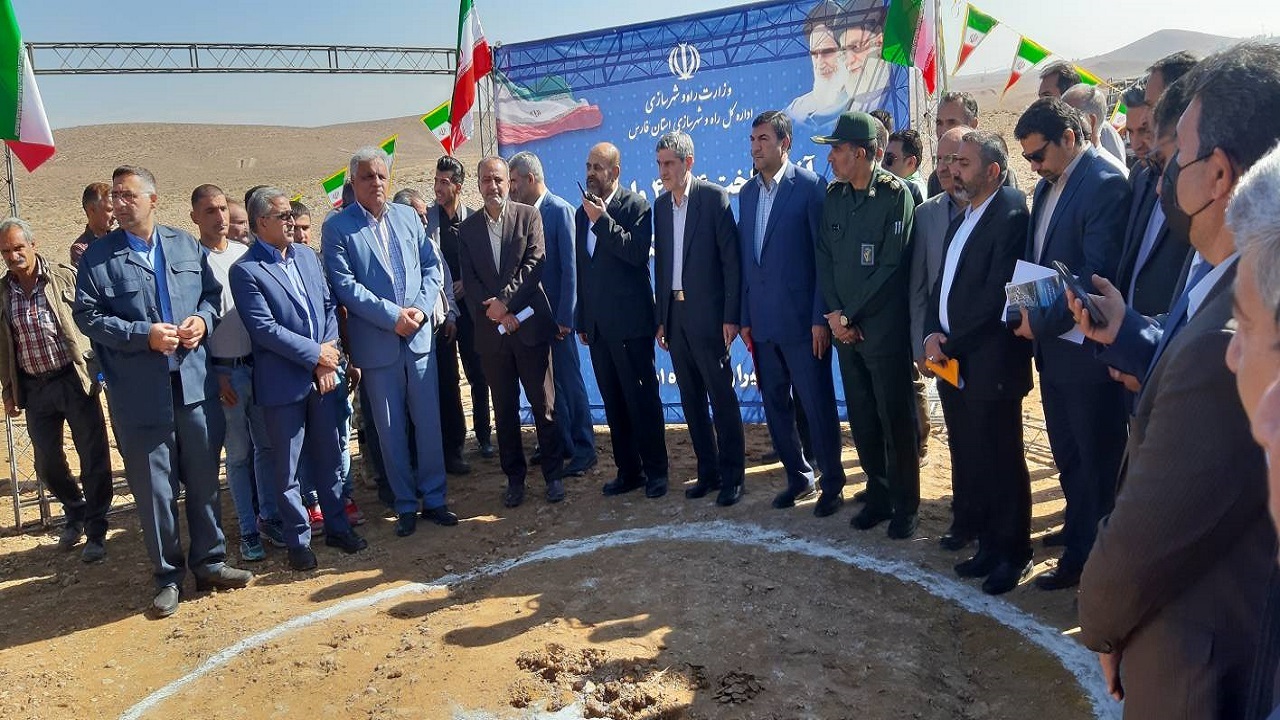 ساخت ۴۰۰۶۴ واحد از نهضت ملی مسکن فارس آغاز شد