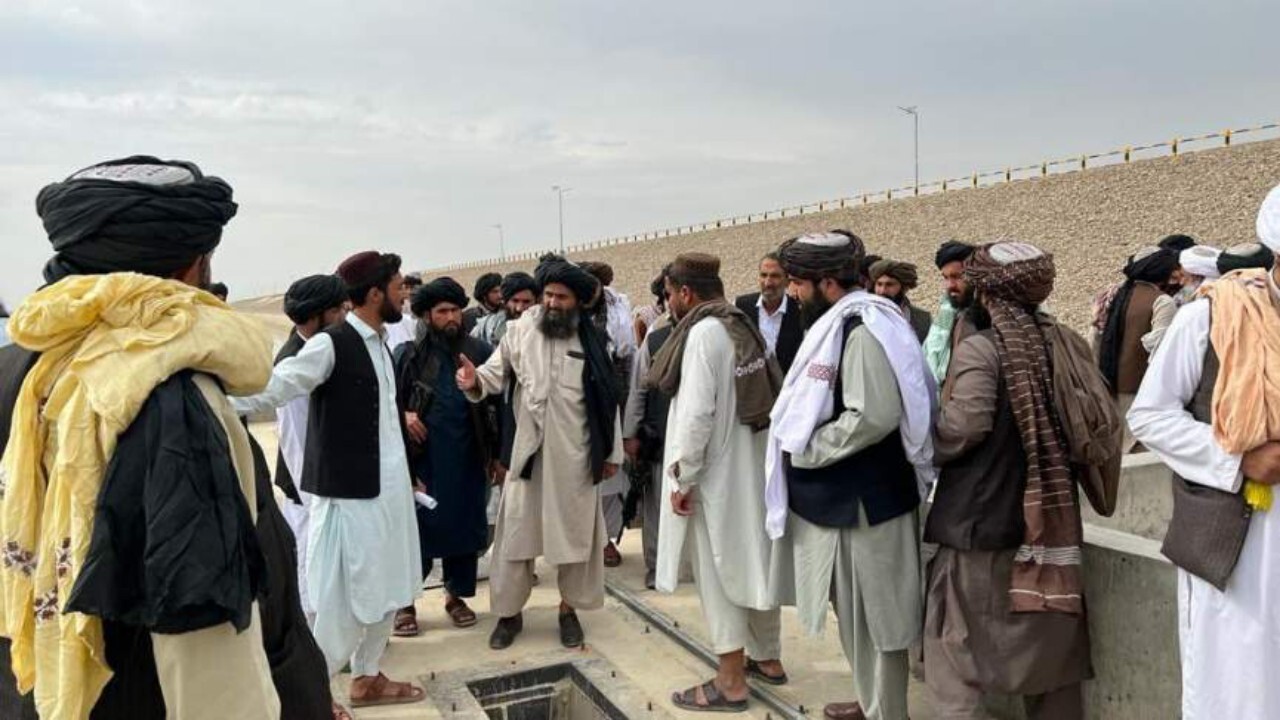 ملا عبدالغنی برادر از سد کمال خان دیدن کرد