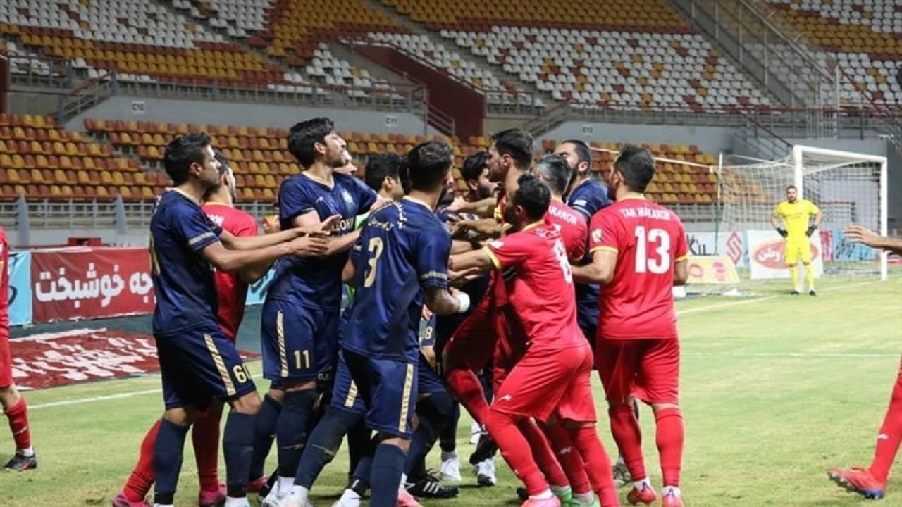 پاسخ گل گهر به نکونام: گلزن ما نه تنها شادی نکرد بلکه اشک هم ریخت